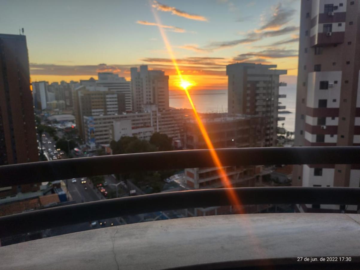 Lindo Flat Proximo A Beira Mar De Meireles Fortaleza מראה חיצוני תמונה